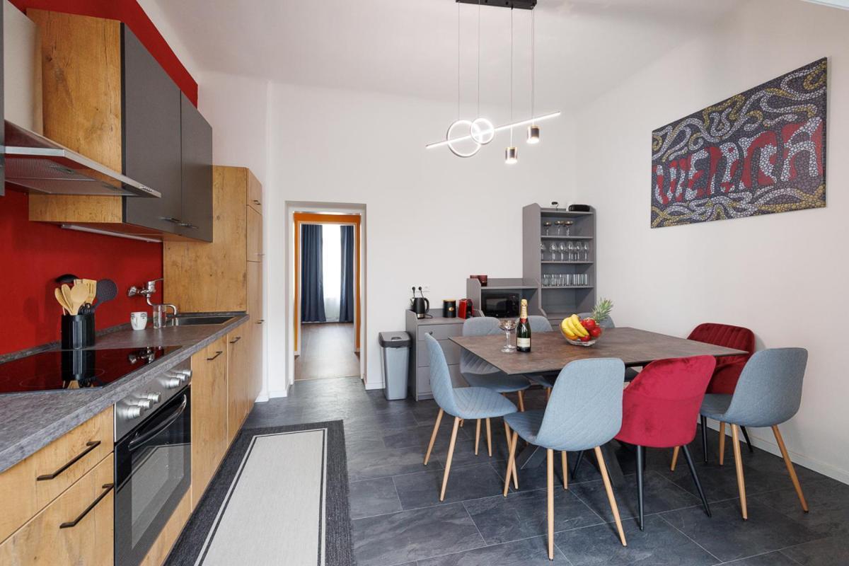 New Shalalaliving Vienna Spacious Home For Family & Friends מראה חיצוני תמונה